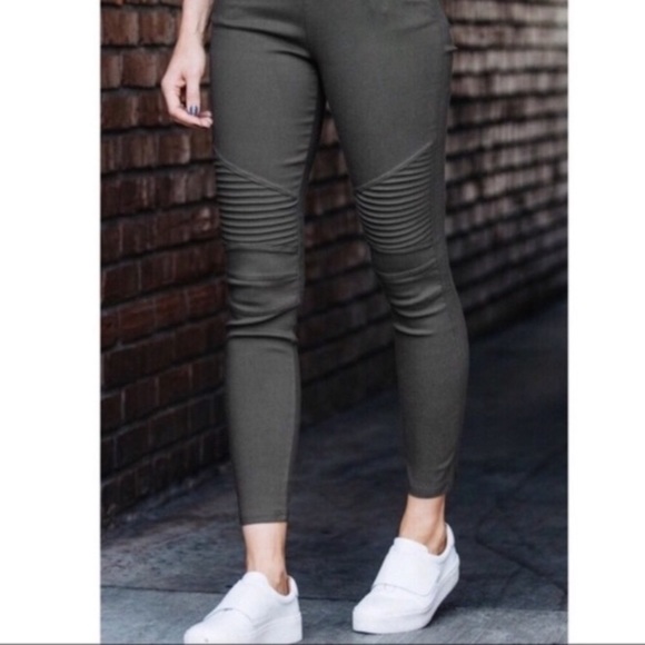 Pants - Charcoal Grey Moto Leggings with Ankle Zip…